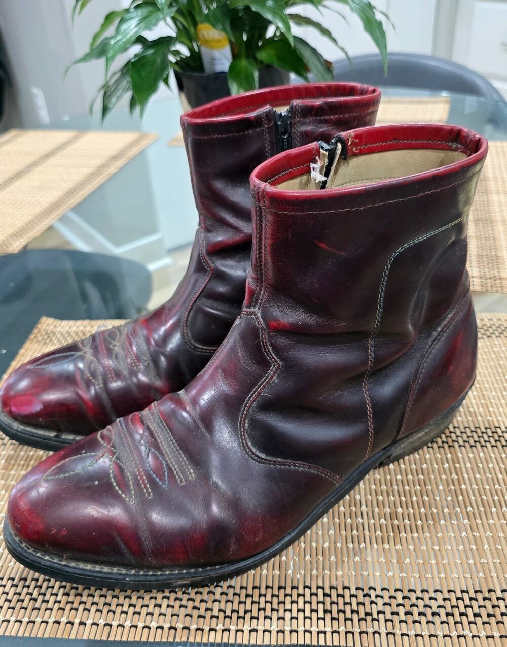Men's 12 EE Oxblood Red Leather Ankle Zipper Boots Preowned condition